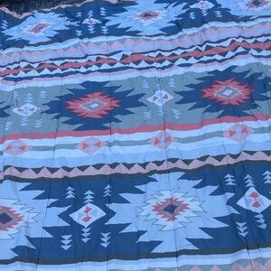 Southwestern Patterned Bedding Set